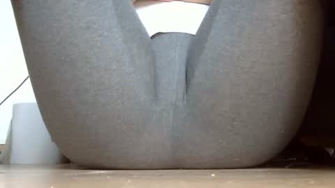 Snapshot of wet_pants2022 chatting on September 21, 2025, 9:55 am wet_pants2022 online show from September 21, 2025, 9:55 am