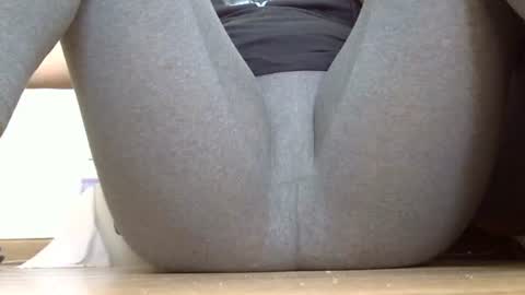 Snapshot of wet_pants2022 chatting on October 8, 2025, 6:44 am wet_pants2022 online show from October 8, 2025, 6:44 am