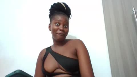 Snapshot of wet_pussieyy chatting on February 20, 2026, 8:53 pm wet_pussieyy online show from February 20, 2026, 8:53 pm