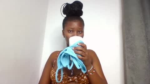 wet_pussieyy online show from July 20, 2026, 4:05 am