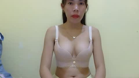 wetchix4u online show from June 9, 2026, 6:30 pm