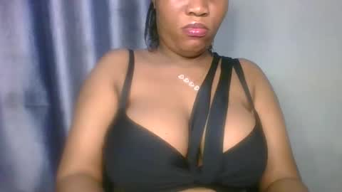 Snapshot of wetfatpussy_ chatting on February 14, 2026, 6:15 pm wetfatpussy_ online show from February 14, 2026, 6:15 pm