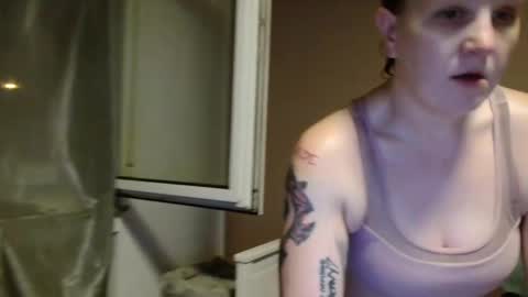 Snapshot of wetgerman2 chatting on January 27, 2025, 4:33 pm Wetgerman online show from January 27, 2025, 4:33 pm