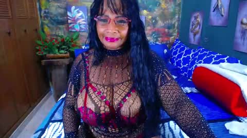 Snapshot of wethotass chatting on February 25, 2026, 7:51 am gina online show from February 25, 2026, 7:51 am