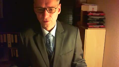 Franz online show from December 23, 2025, 3:59 am