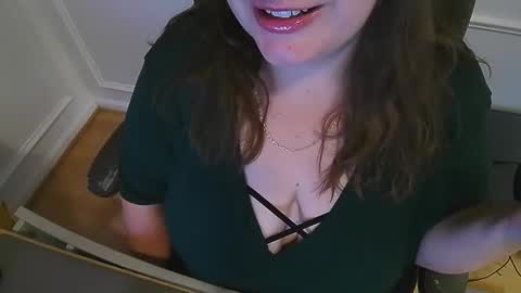 Snapshot of wetwordsonly chatting on September 26, 2025, 11:36 am WetWordsOnly online show from September 26, 2025, 11:36 am