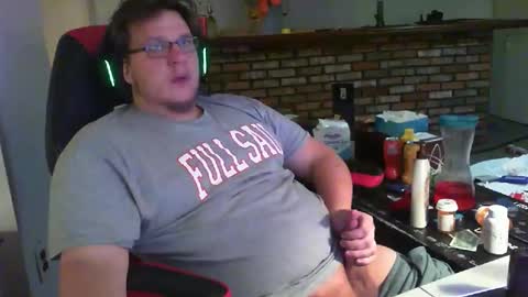 whateverdude555 online show from November 25, 2025, 11:27 pm