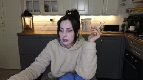 Victoria Maria online show from January 11, 2025, 9:57 am