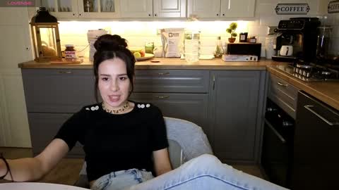 Victoria Maria online show from January 22, 2025, 12:59 am