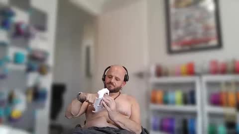 wheelzie online show from February 28, 2025, 3:04 am