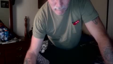 Snapshot of wheenidude chatting on May 11, 2026, 4:04 pm wheenidude online show from May 11, 2026, 4:04 pm