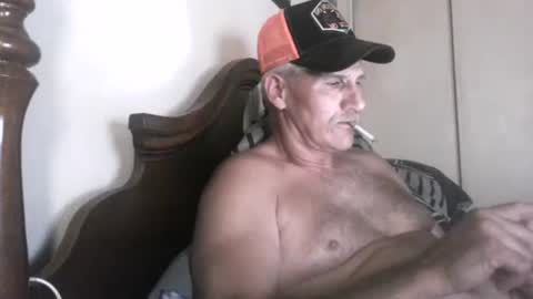 Snapshot of wheenidude chatting on May 18, 2026, 12:18 am wheenidude online show from May 18, 2026, 12:18 am