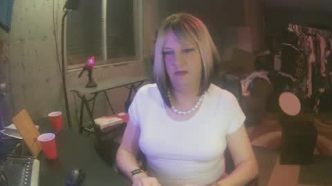 Snapshot of whisperlace chatting on December 14, 2024, 3:07 am Whisper online show from December 14, 2024, 3:07 am