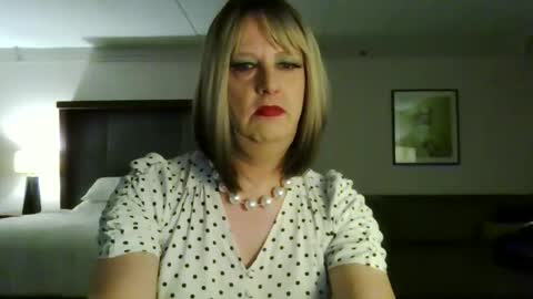 Snapshot of whisperlace chatting on January 3, 2025, 6:44 am Whisper online show from January 3, 2025, 6:44 am