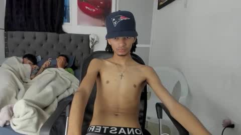 Snapshot of white_master444 chatting on April 7, 2026, 9:21 am white online show from April 7, 2026, 9:21 am