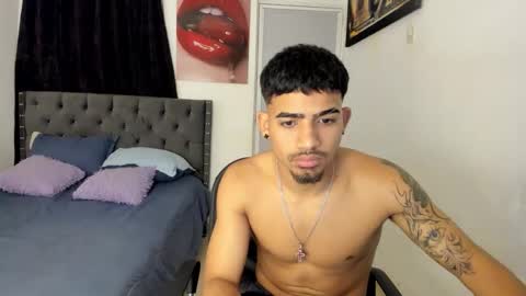 Snapshot of white_master444 chatting on April 19, 2026, 9:08 am white online show from April 19, 2026, 9:08 am