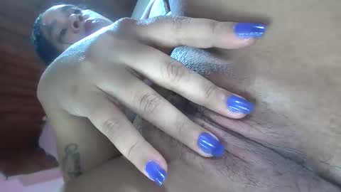 white_sexy_ online show from February 10, 2025, 9:47 pm