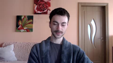 Tom online show from April 3, 2026, 11:19 am