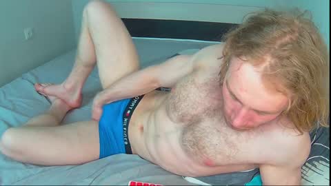 whitebars22 online show from May 26, 2026, 5:14 am