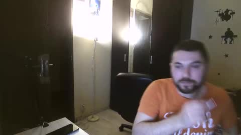 whiteboyjulius online show from January 20, 2025, 3:04 am