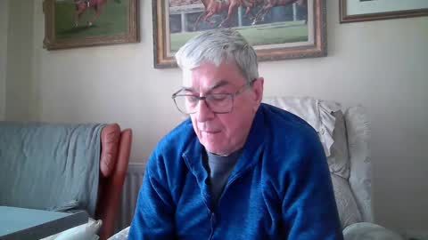 Snapshot of whitebriefs009 chatting on May 7, 2026, 4:01 pm whitebriefs009 online show from May 7, 2026, 4:01 pm