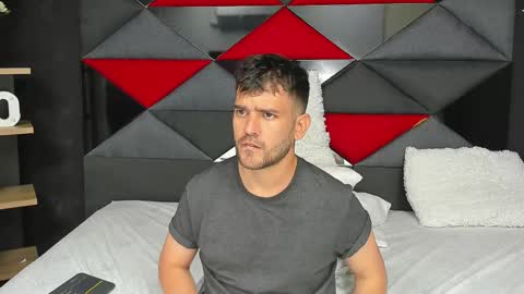 Dylan white online show from March 5, 2025, 12:27 am