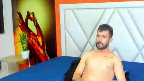 Dylan white online show from September 25, 2025, 6:55 pm