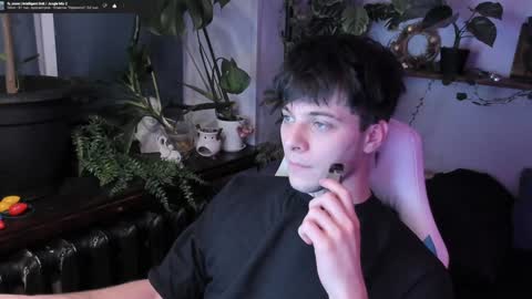 Snapshot of whiteegrimm chatting on January 14, 2025, 8:15 pm Gus online show from January 14, 2025, 8:15 pm