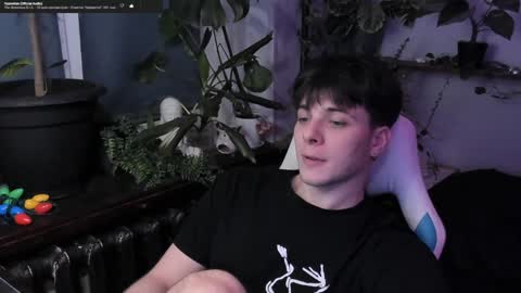 Snapshot of whiteegrimm chatting on January 18, 2025, 10:39 pm Gus online show from January 18, 2025, 10:39 pm