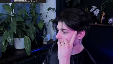 Snapshot of whiteegrimm chatting on January 9, 2026, 9:38 pm Gus online show from January 9, 2026, 9:38 pm