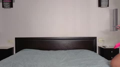 ASK ME  online show from September 18, 2025, 9:44 am