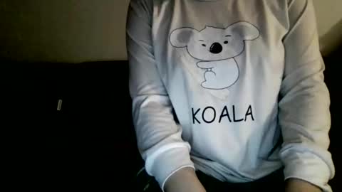 Snapshot of whitemask95 chatting on March 9, 2026, 9:30 pm WhiteMask online show from March 9, 2026, 9:30 pm