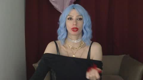 Snapshot of whitequeen888 chatting on February 8, 2025, 8:10 pm White Queen online show from February 8, 2025, 8:10 pm