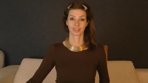 Snapshot of whitequeen888 chatting on September 13, 2025, 6:51 pm White Queen online show from September 13, 2025, 6:51 pm