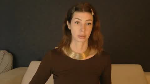 Snapshot of whitequeen888 chatting on September 19, 2025, 5:31 am White Queen online show from September 19, 2025, 5:31 am