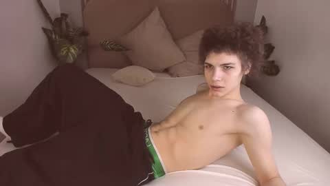 Snapshot of whiterabbit342 chatting on February 14, 2026, 5:43 pm Geoffrey online show from February 14, 2026, 5:43 pm