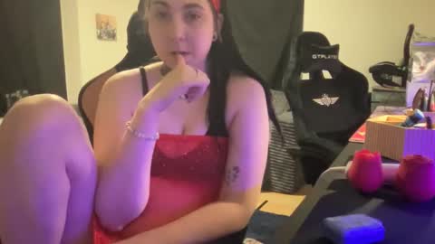 Wh1t  Ky online show from April 16, 2026, 7:53 am