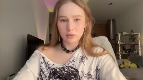 Alisa online show from February 4, 2026, 8:09 am