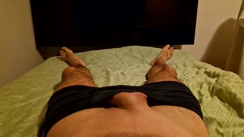 whoknowssomeone online show from November 18, 2025, 9:08 pm