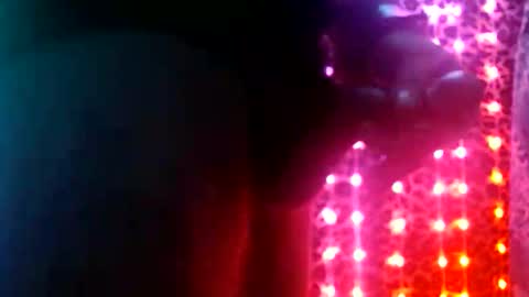 whor4mor online show from October 25, 2025, 2:56 pm