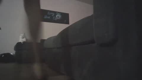 whosten0 online show from December 1, 2025, 4:17 am