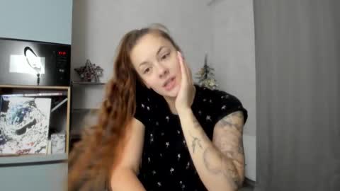 Snapshot of why_again_me chatting on December 19, 2025, 6:15 pm Veronica online show from December 19, 2025, 6:15 pm