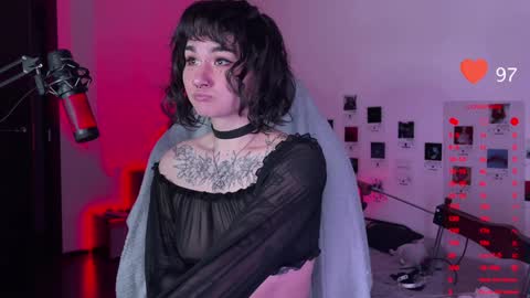 Snapshot of whysosweet chatting on December 9, 2024, 11:34 pm iggy iggz online show from December 9, 2024, 11:34 pm