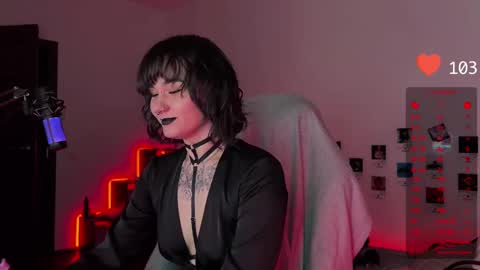 Snapshot of whysosweet chatting on March 1, 2025, 11:37 pm iggy iggz online show from March 1, 2025, 11:37 pm