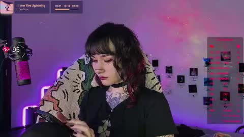 Snapshot of whysosweet chatting on October 9, 2025, 12:19 am iggy iggz online show from October 9, 2025, 12:19 am