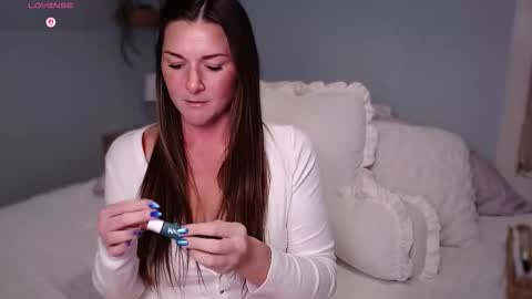 Snapshot of wickedwifexo chatting on March 21, 2026, 12:26 am WickedWifeXO online show from March 21, 2026, 12:26 am