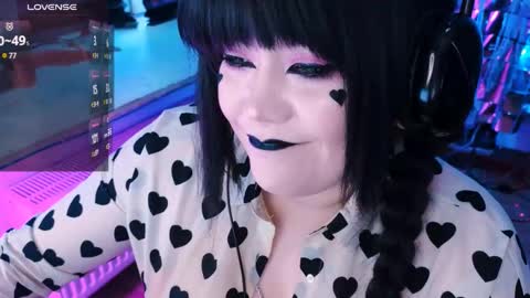 Laura  online show from February 20, 2025, 6:39 am