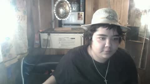 Snapshot of wigper chatting on March 2, 2026, 11:33 pm wigper online show from March 2, 2026, 11:33 pm