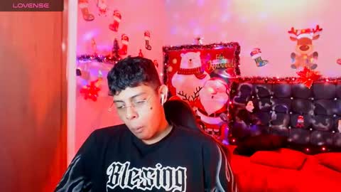 Snapshot of wiilliam_20 chatting on December 9, 2024, 3:11 pm wiilliam online show from December 9, 2024, 3:11 pm