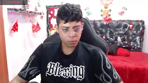 Snapshot of wiilliam_20 chatting on December 16, 2024, 3:54 pm wiilliam online show from December 16, 2024, 3:54 pm